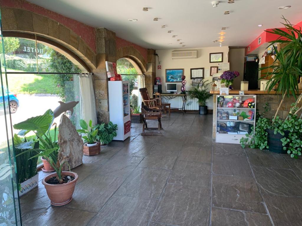 Hotel Marfrei Hinojedo Luaran gambar